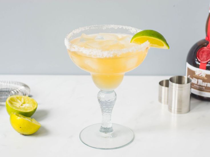 cadillac-margarita-recipe-760804-10_preview-5b290764a474be00369274f2